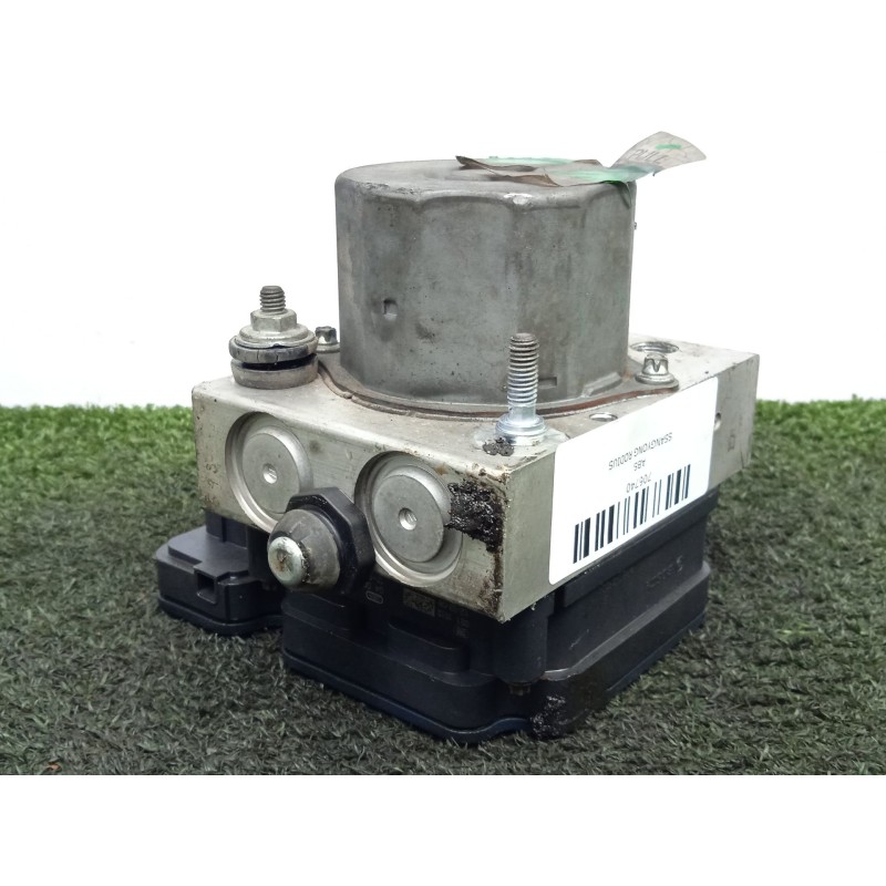 Recambio de abs para ssangyong rodius 2.7 turbodiesel cat referencia OEM IAM 0265956023-2265106455-05154911AE-P05154911AE  BOSCH