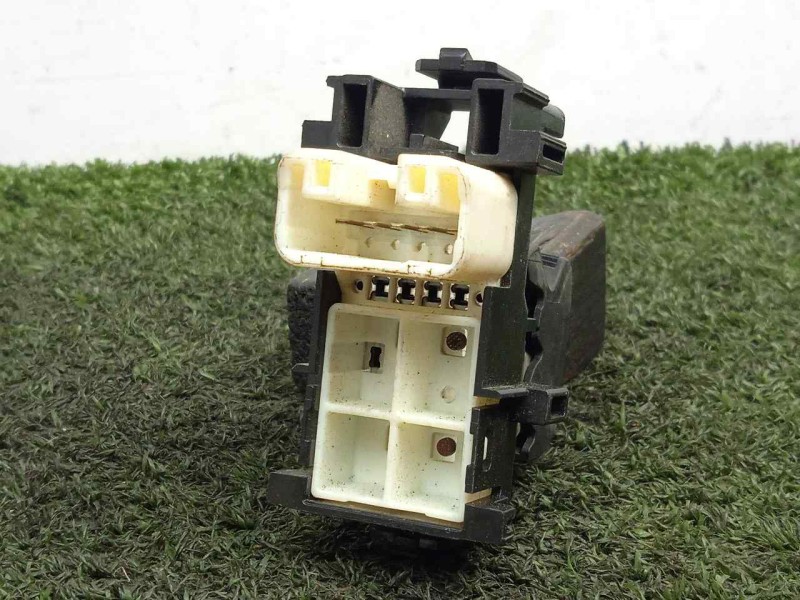 Recambio de mando elevalunas trasero derecho para toyota rav 4 (a3) 2.2 turbodiesel cat referencia OEM IAM   
