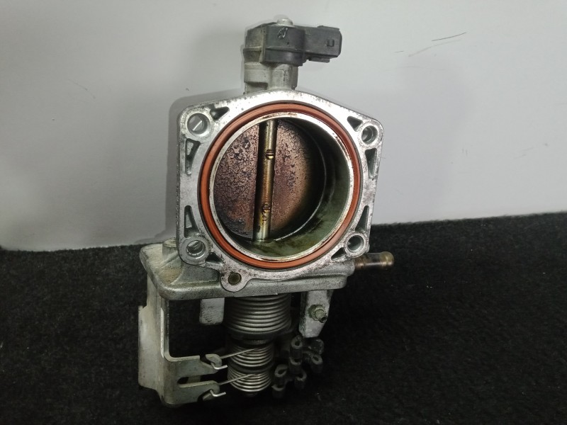 Recambio de caja mariposa para bmw serie 5 berlina (e39) 2.8 24v cat referencia OEM IAM 1433385  