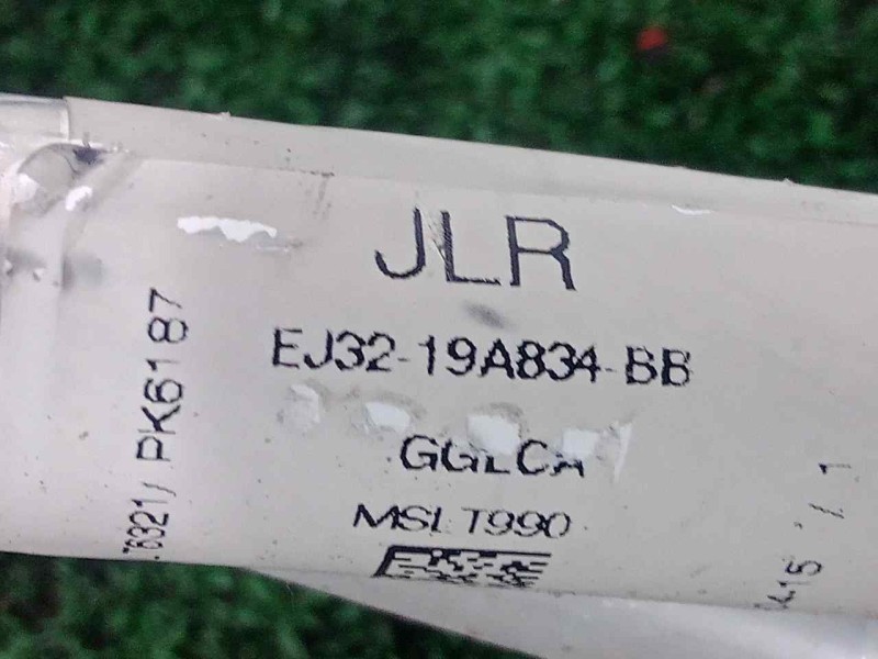 Recambio de tubos aire acondicionado para land rover evoque 2.2 td4 cat referencia OEM IAM EJ3219A834BB  