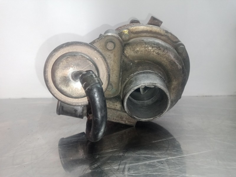 Recambio de turbocompresor para kia carnival 2.9 turbodiesel cat referencia OEM IAM 282004X300-KHF51A  