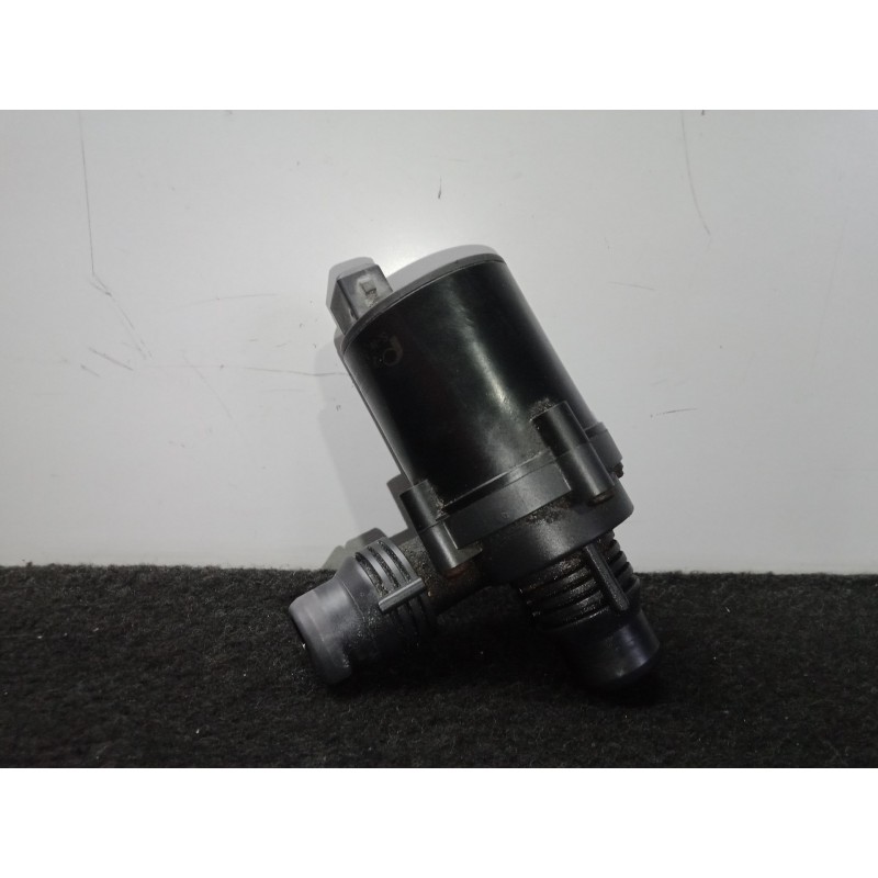 Recambio de bomba agua para bmw x5 (e70) 3.0 turbodiesel cat referencia OEM IAM 6411695154902-702078240  