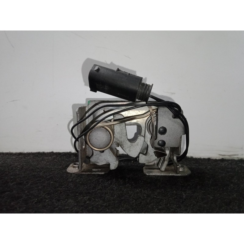Recambio de cerradura capot para bmw x5 (e70) 3.0 turbodiesel cat referencia OEM IAM 7178753  