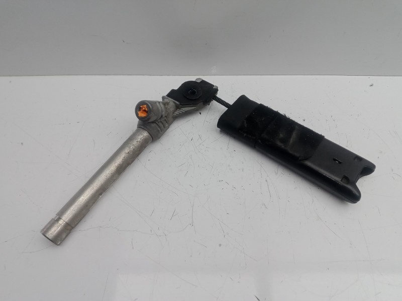 Recambio de pretensor airbag izquierdo para renault laguna iii 1.5 dci diesel referencia OEM IAM   