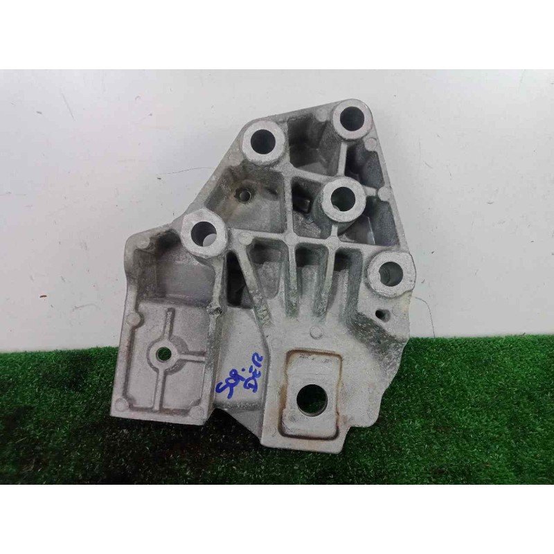 Recambio de soporte motor derecho para land rover evoque 2.2 td4 cat referencia OEM IAM EJ326P096AA  