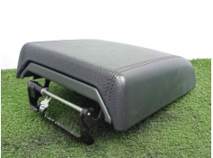 Recambio de apoyabrazos central para land rover evoque 2.2 td4 cat referencia OEM IAM LR043617   2