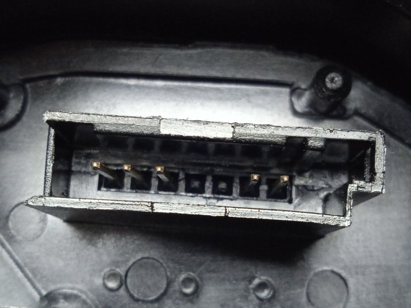 Recambio de cerradura puerta trasera izquierda para bmw 3 (e90) 320 d referencia OEM IAM SINREFERENCIA  