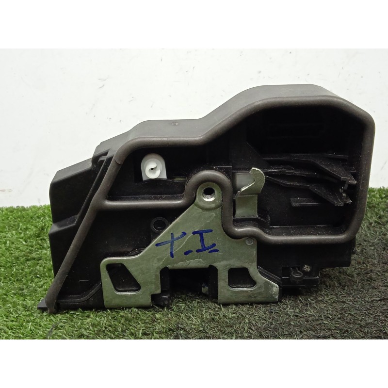 Recambio de cerradura puerta trasera izquierda para bmw 3 (e90) 320 d referencia OEM IAM SINREFERENCIA  