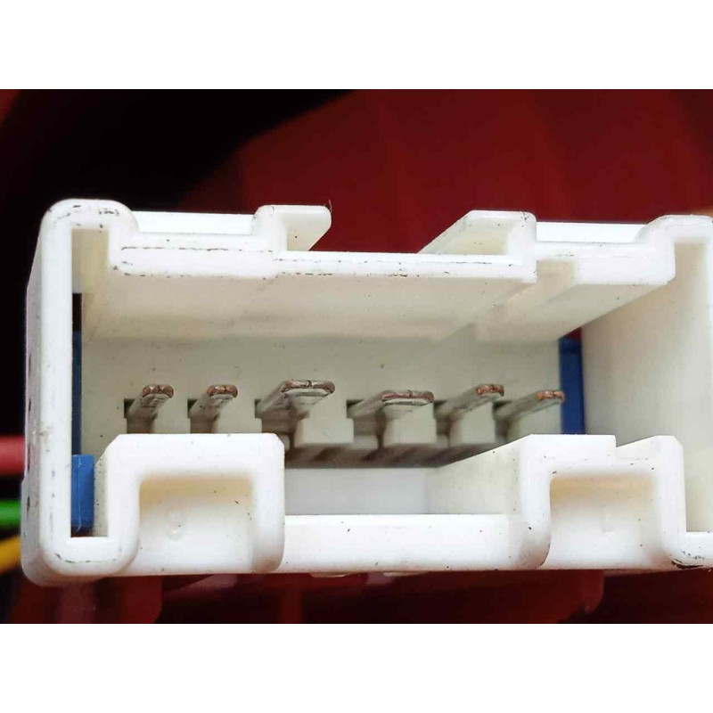 Recambio de piloto trasero izquierdo para peugeot 407 2.0 16v hdi fap referencia OEM IAM 9689089180 09-11 