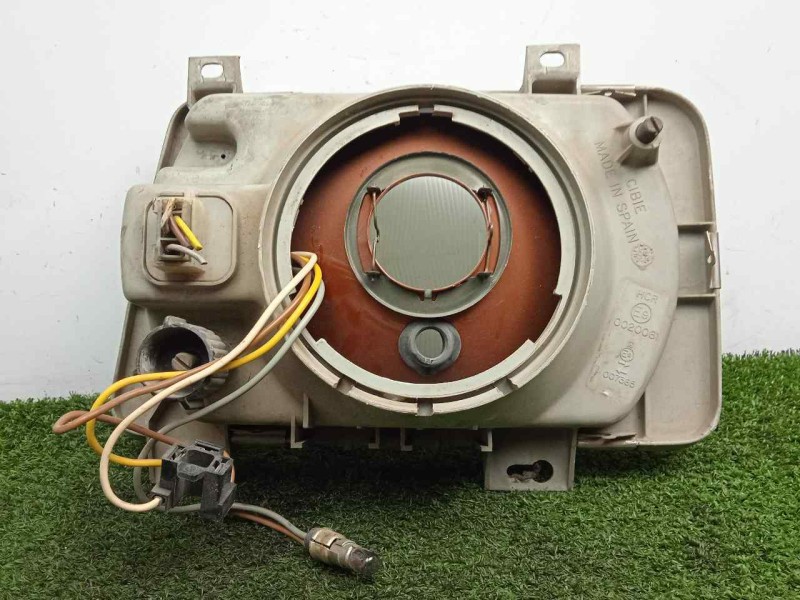 Recambio de faro derecho para seat ibiza 1.2 referencia OEM IAM  85. EUROPEA
