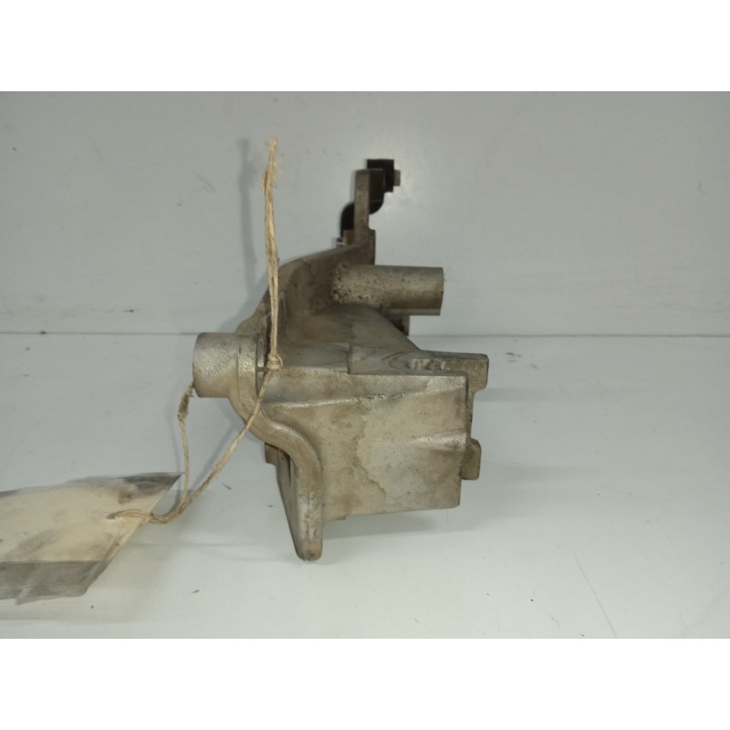 Recambio de soporte alternador para mitsubishi asx (ga0w) 1.8 di-d cat referencia OEM IAM 1801A113  