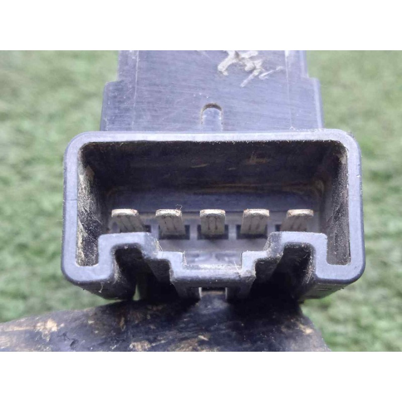 Recambio de mando elevalunas trasero izquierdo para suzuki grand vitara jb (jt) 1.9 ddis turbodiesel referencia OEM IAM SINREFER