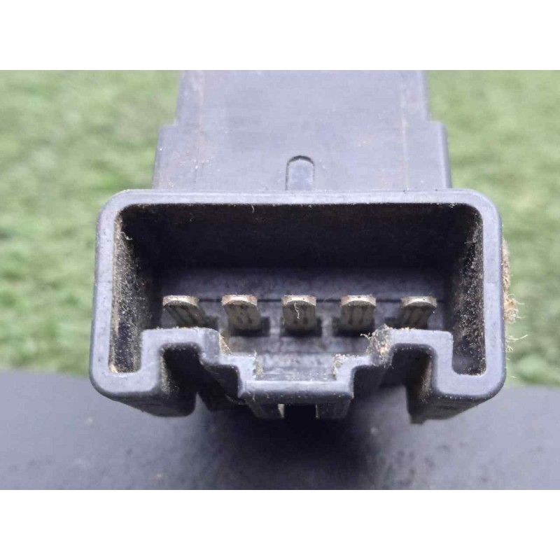Recambio de mando elevalunas trasero derecho para suzuki grand vitara jb (jt) 1.9 ddis turbodiesel referencia OEM IAM SINREFEREN