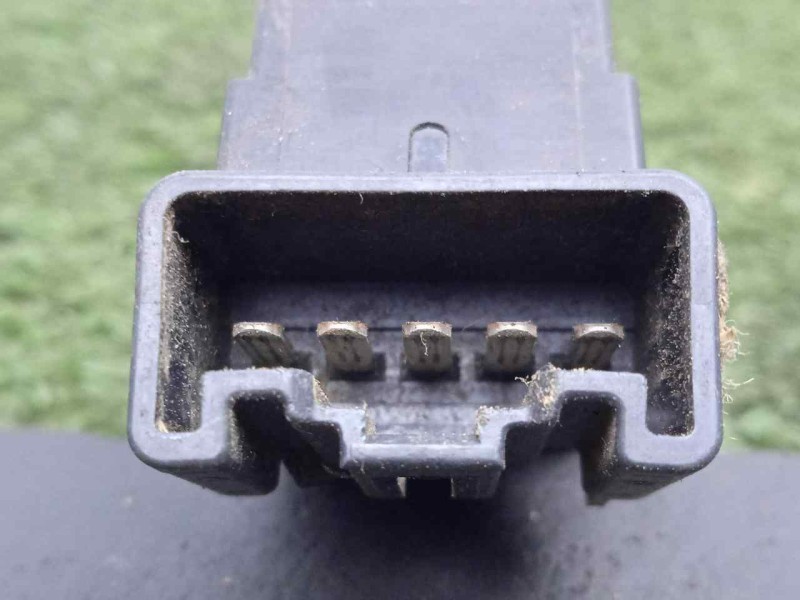 Recambio de mando elevalunas trasero derecho para suzuki grand vitara jb (jt) 1.9 ddis turbodiesel referencia OEM IAM SINREFEREN