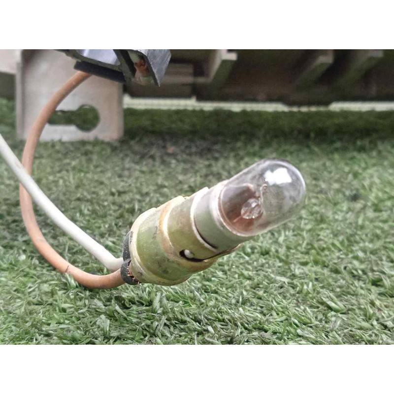 Recambio de faro derecho para seat ibiza 1.2 referencia OEM IAM  85. EUROPEA