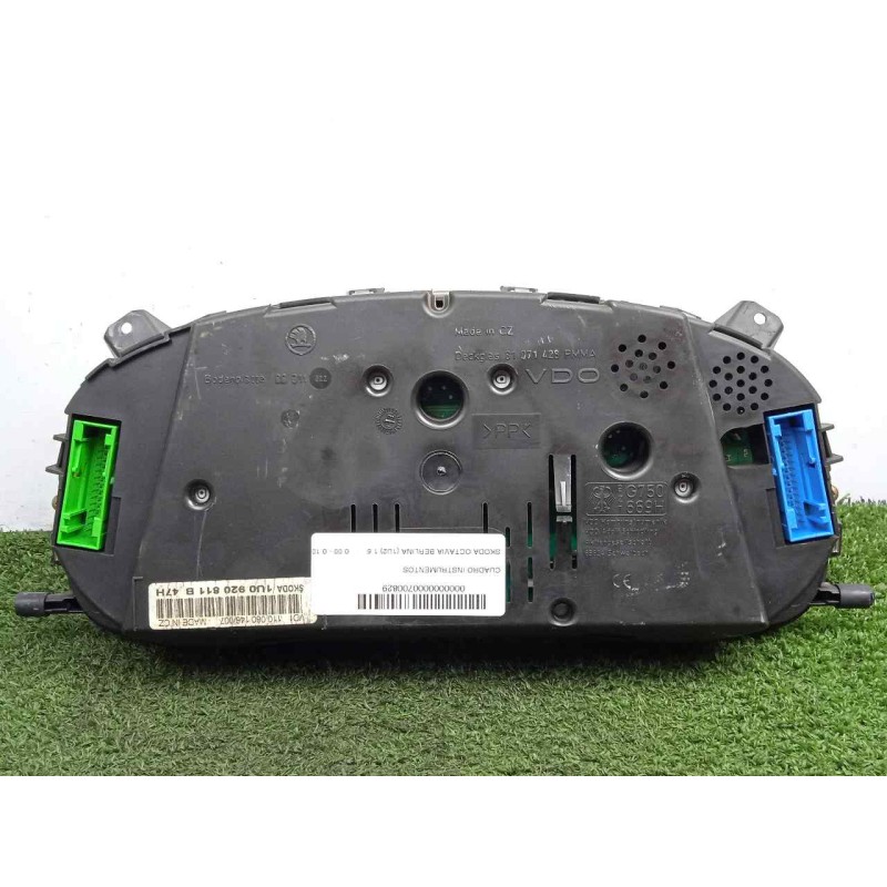 Recambio de cuadro instrumentos para skoda octavia berlina (1u2) 1.6 referencia OEM IAM 1U0920811B-110080146007  