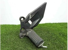 Recambio de posapie para kawasaki ninja 250 r referencia OEM IAM 340281488-35063062618R  
