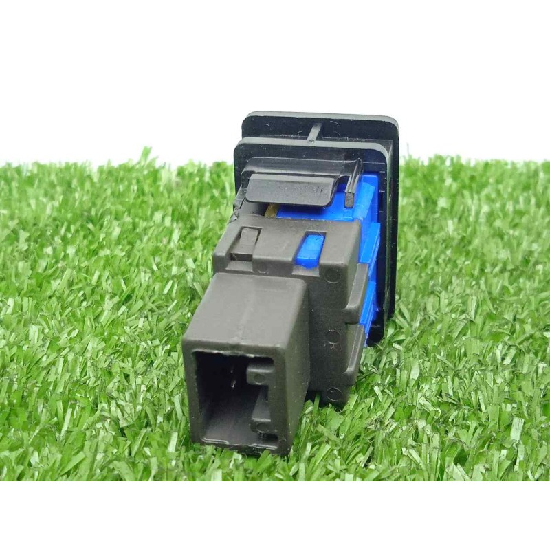 Recambio de regulador faros para toyota yaris 1.3 16v cat referencia OEM IAM 841520D090 4.PINES 