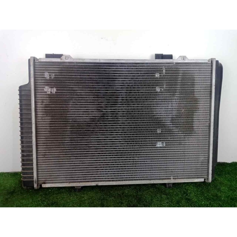 Recambio de radiador agua para mercedes-benz clase c (w202) berlina 2.5 diesel cat referencia OEM IAM RA0170350 615X425X45 ALUMI