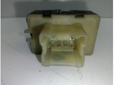 Recambio de mando elevalunas delantero derecho para renault clio iv 1.2 tce energy referencia OEM IAM    2