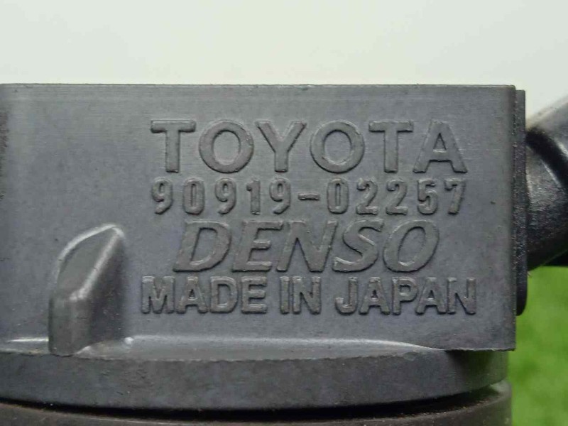 Recambio de bobina encendido para toyota yaris 1.3 16v cat referencia OEM IAM 9091902257 4.PINES 1.CONEXION