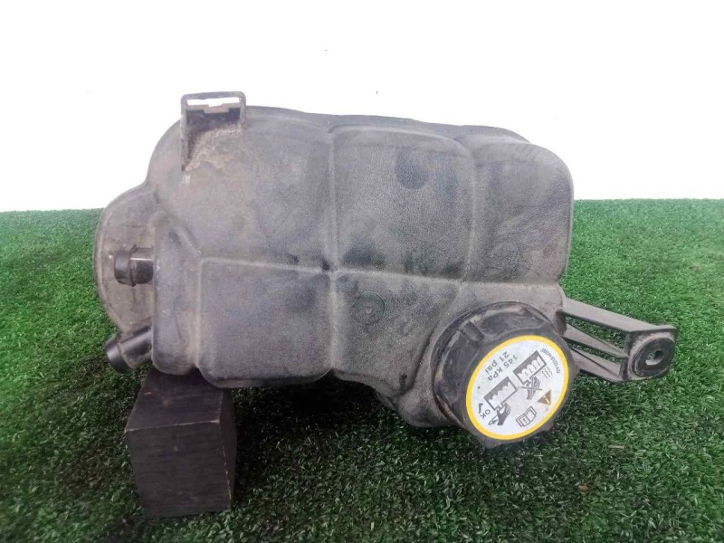 Recambio de deposito expansion para land rover evoque 2.2 td4 cat referencia OEM IAM FK728K218AA  