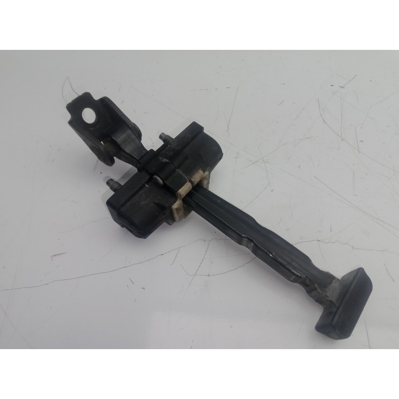 Recambio de retenedor puerta para renault clio iv 1.2 tce energy referencia OEM IAM  TRASERO.DERECHO 