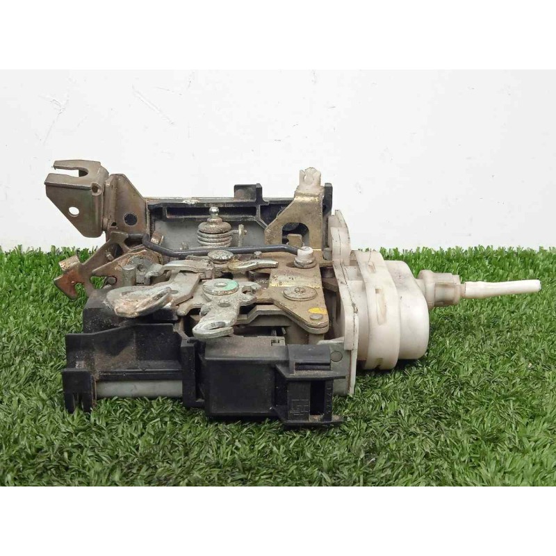 Recambio de cerradura puerta delantera izquierda para audi a4 berlina (b5) 1.9 tdi referencia OEM IAM  3.PINES 