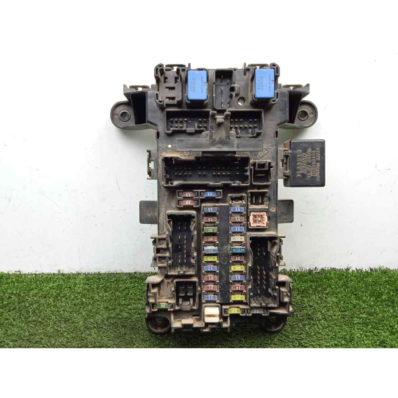 Recambio de caja reles / fusibles para suzuki grand vitara jb (jt) 1.9 ddis turbodiesel referencia OEM IAM 13446I06  