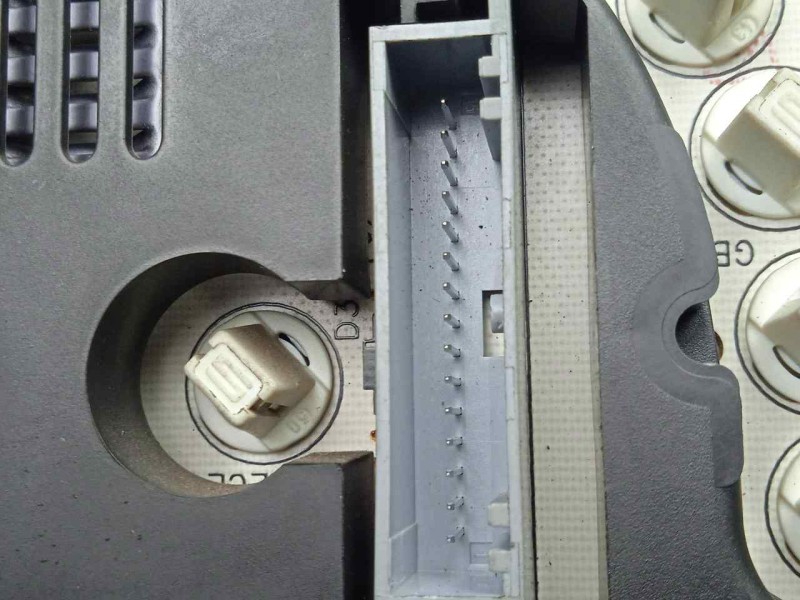 Recambio de cuadro instrumentos para renault laguna (b56) 1.9 dti diesel cat referencia OEM IAM 820002235C  