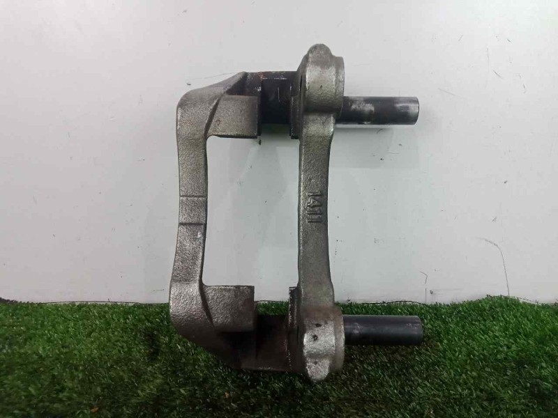 Recambio de portapinzas para iveco daily chasis- cabina (1999 =>) 2.3 hpi referencia OEM IAM  TRASERA IZQUIERDA