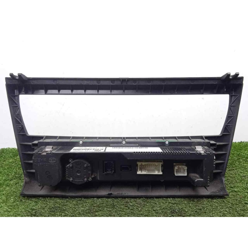 Recambio de mando climatizador para bmw x3 (e83) 2.0 16v diesel cat referencia OEM IAM 64113443981  
