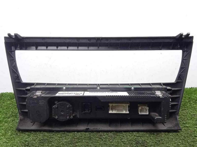 Recambio de mando climatizador para bmw x3 (e83) 2.0 16v diesel cat referencia OEM IAM 64113443981  