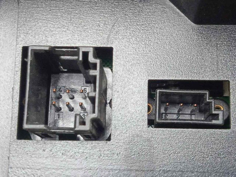 Recambio de mando climatizador para bmw x3 (e83) 2.0 16v diesel cat referencia OEM IAM 64113443981  