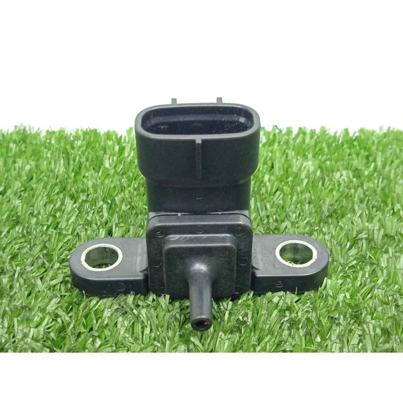Recambio de sensor para toyota yaris 1.3 16v cat referencia OEM IAM 8942126030 3.PINES 