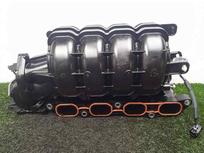 Recambio de colector admision para toyota yaris 1.3 16v cat referencia OEM IAM 1712047032  
