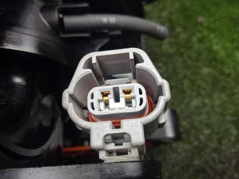 Recambio de colector admision para toyota yaris 1.3 16v cat referencia OEM IAM 1712047032  