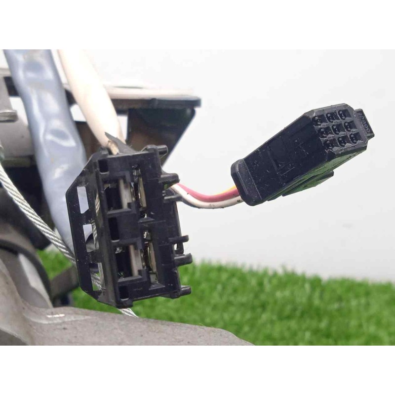 Recambio de columna direccion para toyota yaris 1.3 16v cat referencia OEM IAM 452500D184-J301002130-1608001012 ELECTRICA 