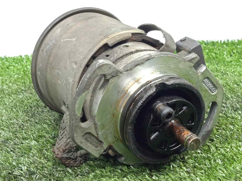 Recambio de delco para volkswagen polo berlina (6n1) 1.0 referencia OEM IAM 1235522443 BOSCH 3.PINES