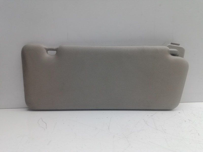 Recambio de parasol izquierdo para renault clio iv 1.2 tce energy referencia OEM IAM   