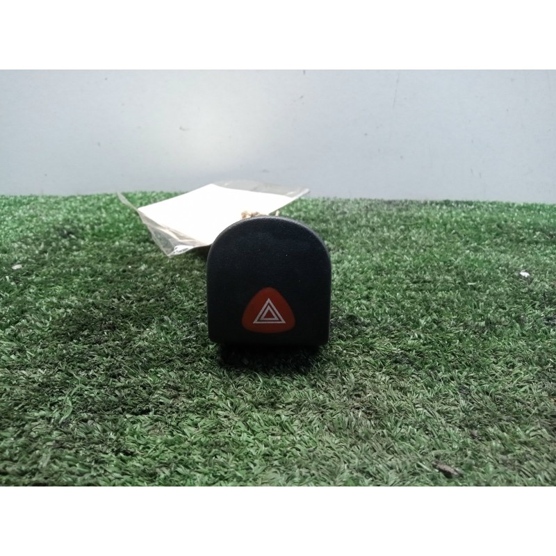 Recambio de warning para renault kangoo (f/kc0) 1.9 diesel referencia OEM IAM 523539  