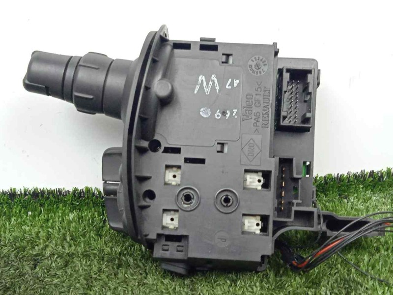 Recambio de mando limpia para renault scenic ii authentique referencia OEM IAM  MANDO RADIO LIMPIA TRASERO