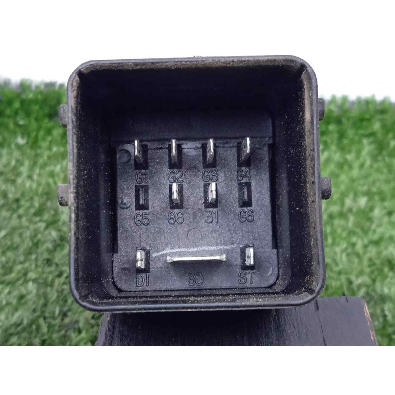 Recambio de caja precalentamiento para iveco daily caja cerrada (2006 =>) 2.3 diesel cat referencia OEM IAM 0281003039  