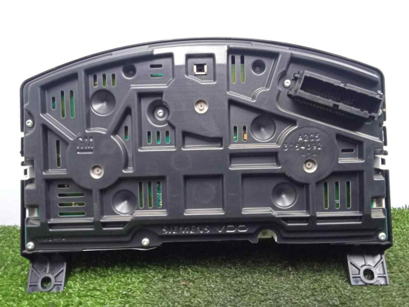 Recambio de cuadro instrumentos para opel zafira b 1.8 16v referencia OEM IAM 13225986  