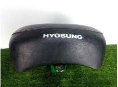 Recambio de asientos traseros para hyosung st 700i referencia OEM IAM 45200H99DB0 NEGRO  2
