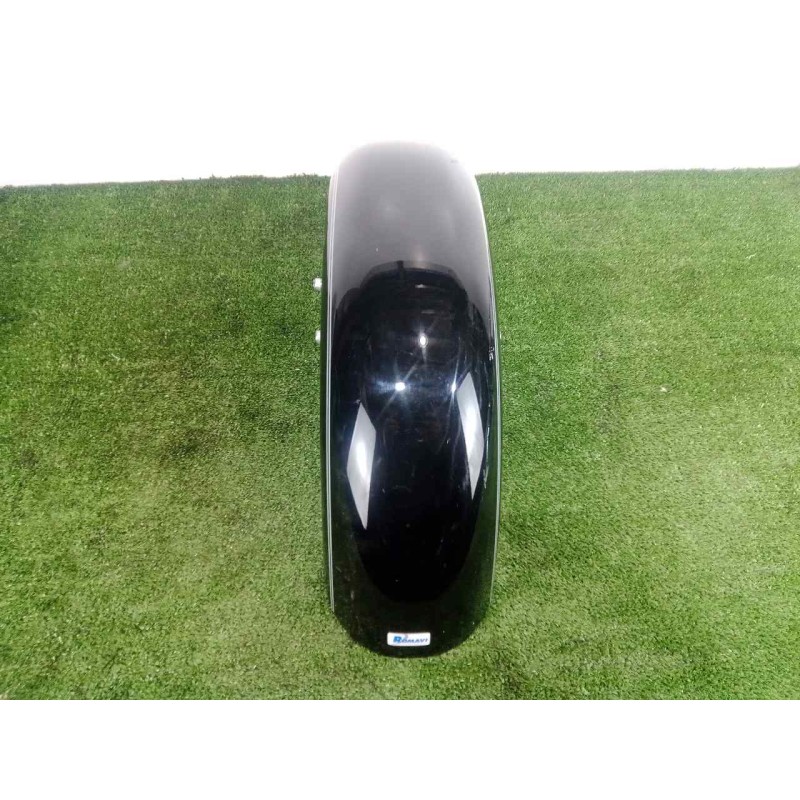 Recambio de guardabarros delantero para hyosung st 700i referencia OEM IAM 53211H99D00  