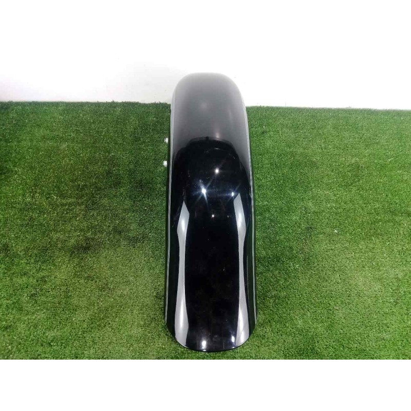 Recambio de guardabarros delantero para hyosung st 700i referencia OEM IAM 53211H99D00  