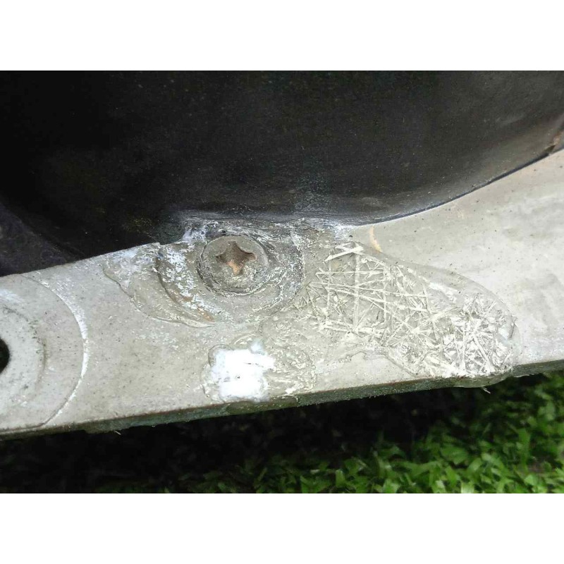 Recambio de faro antiniebla izquierdo para lancia lybra berlina 1.9 turbodiesel cat referencia OEM IAM SINREFERENCIA  CON.TARA