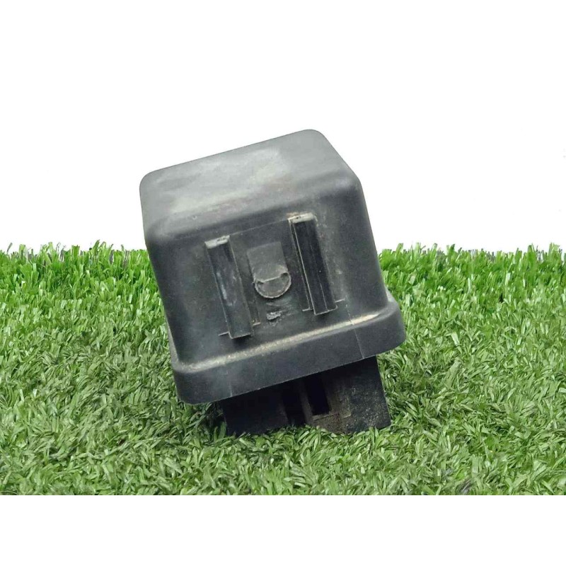 Recambio de caja precalentamiento para nissan terrano/terrano.ii (r20) 2.7 turbodiesel referencia OEM IAM 25230G2400  