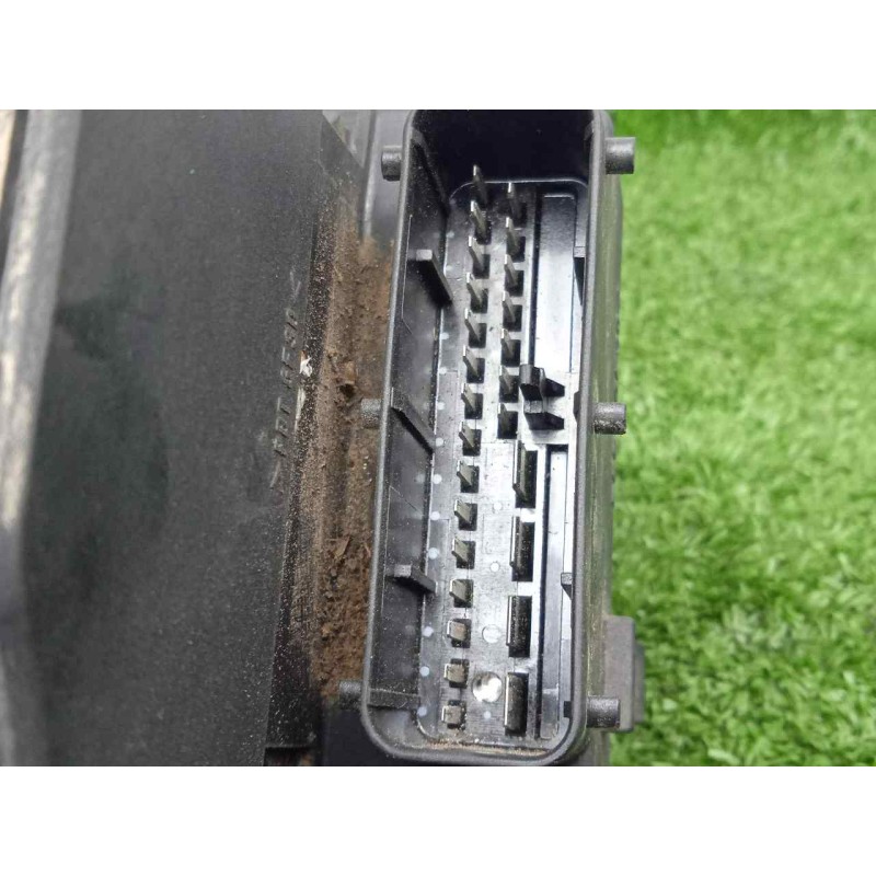 Recambio de abs para nissan terrano/terrano.ii (r20) 2.7 turbodiesel referencia OEM IAM 0273004287-0265215436-476608E001 BOSCH 